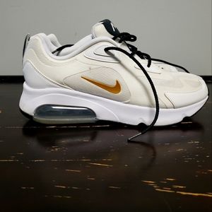 Nike Air Max 200 White/Metallic Gold
